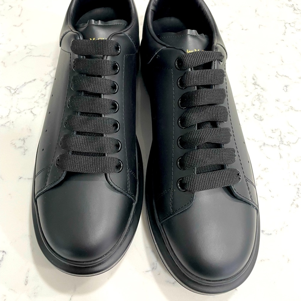 ALEXANDER MCQUEEN Oversize Sneaker